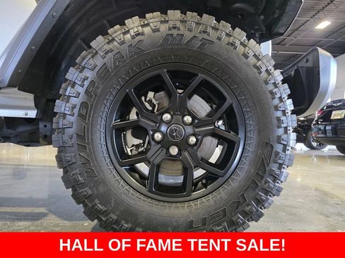 Used 2024 Jeep Wrangler Unlimited Sport AWD/4WD image 25