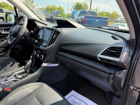Used 2019 Subaru Forester Touring AWD/4WD image 26