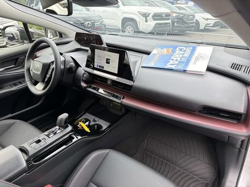 Certified 2026 Toyota Prius Plug-In Hybrid FWD image 18
