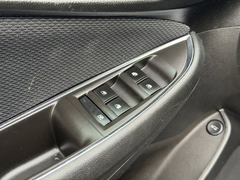 Used 2016 Chevrolet Cruze LT w/ Convenience Package image 19