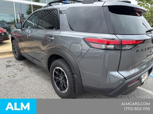 Used 2025 Nissan Pathfinder Rock Creek image 6