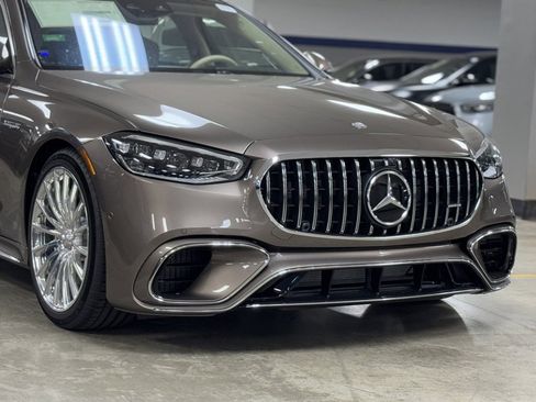 New 2025 Mercedes-Benz S 63 AMG S image 2