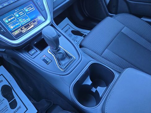Certified 2025 Subaru Outback image 25