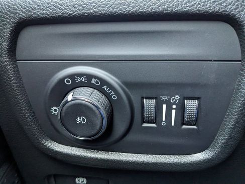 New 2025 Jeep Grand Cherokee Limited w/ Black Appearance Package image 51