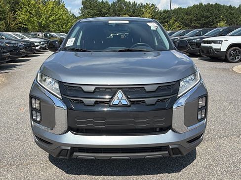 Used 2025 Mitsubishi Outlander Sport AWD image 3