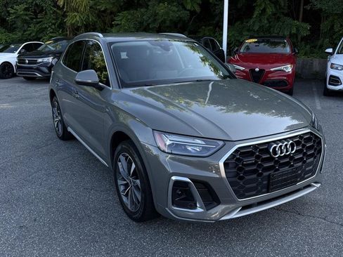 Used 2023 Audi Q5 2.0T Premium w/ Convenience Package AWD/4WD image 22