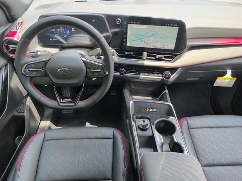 New 2026 Chevrolet Equinox RS FWD image 29