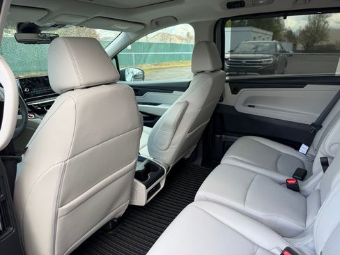 New 2026 Honda Odyssey EX-L image 32