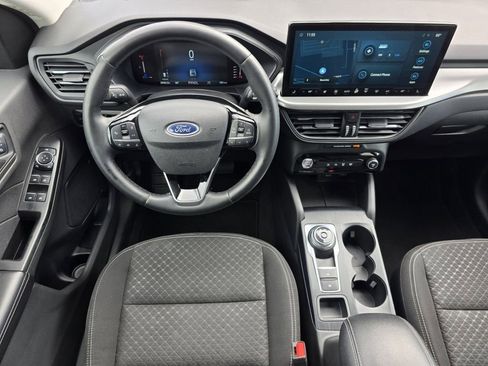 Used 2023 Ford Escape Active w/ Tech Pack #1 AWD/4WD image 32