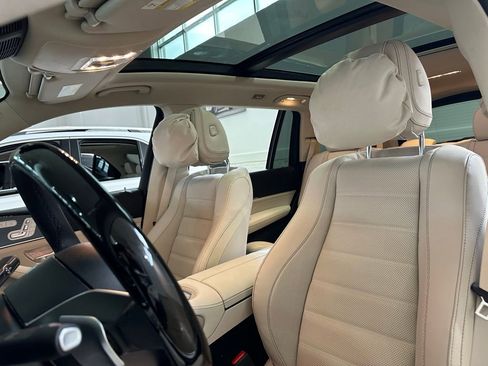 New 2026 Mercedes-Benz GLS 450 GLS 450 image 13