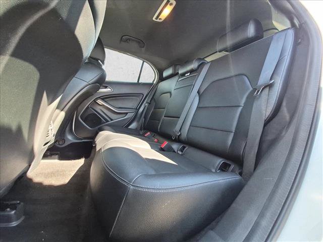 Certified 2020 Mercedes-Benz GLA 250 4MATIC image 17