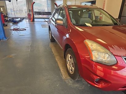 Used 2014 Nissan Rogue S w/ Convenience Package