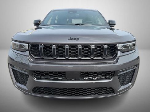 New 2026 Jeep Grand Cherokee L Limited w/ Limited Altitude Package RWD image 11