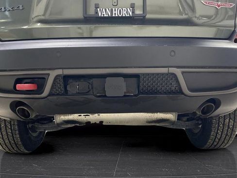 Used 2019 Jeep Cherokee Trailhawk image 34