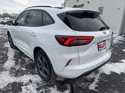 Used 2023 Ford Escape ST-Line w/ Tech Pack #1 image 11