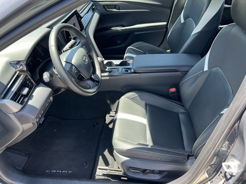 Certified 2025 Toyota Camry SE w/ Convenience Package AWD/4WD image 20