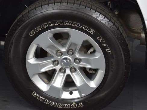 Used 2024 RAM 1500 Laramie AWD/4WD image 21