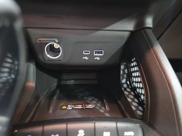 New 2026 Chevrolet TrailBlazer ACTIV w/ Convenience Package AWD/4WD image 18