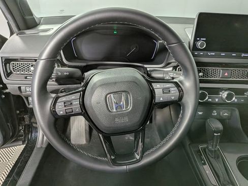 Used 2023 Honda Civic Sport image 15