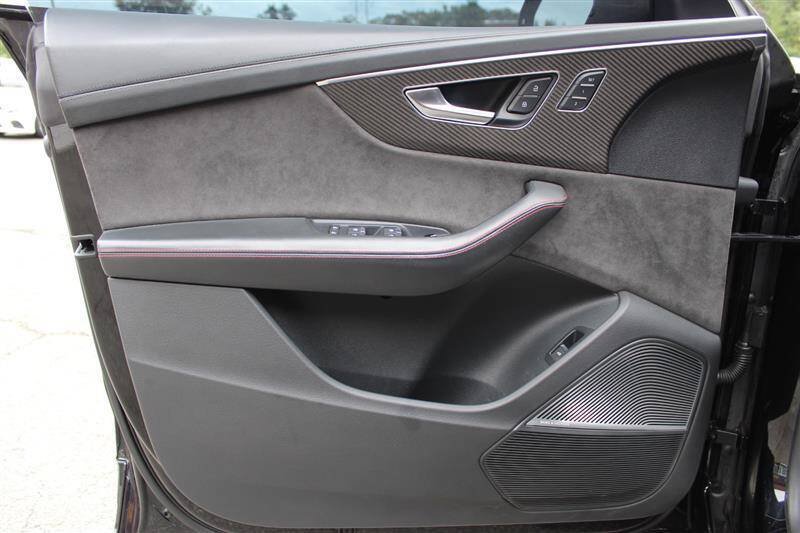 Used 2021 Audi RS Q8 AWD/4WD image 11