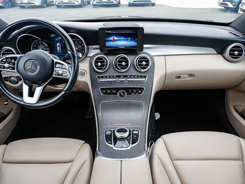 Used 2019 Mercedes-Benz C 300 Sedan image 12