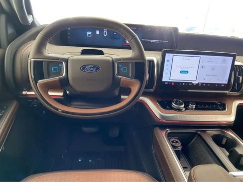 New 2025 Ford Expedition Max King Ranch image 24