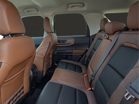 New 2025 Ford Bronco Sport Outer Banks w/ Outer Banks Tech Package+ AWD/4WD image 9
