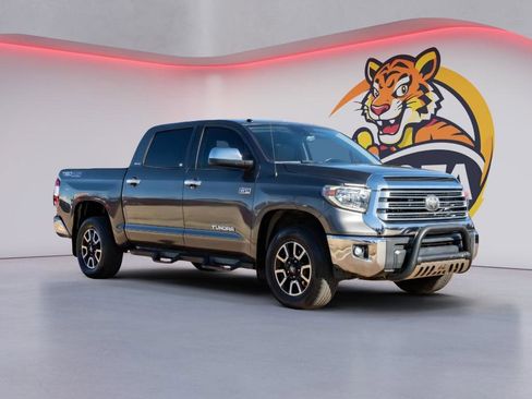 Used 2018 Toyota Tundra Limited w/ TRD Off Road Package image 3