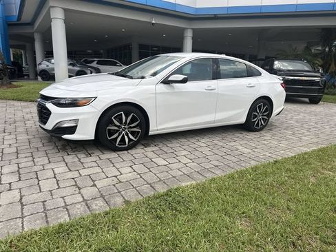 Used 2023 Chevrolet Malibu RS FWD image 21