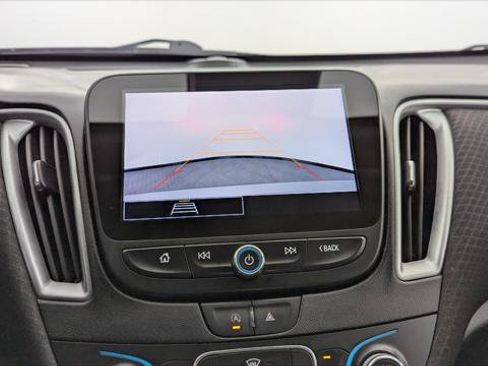 Used 2024 Chevrolet Malibu LS FWD image 29