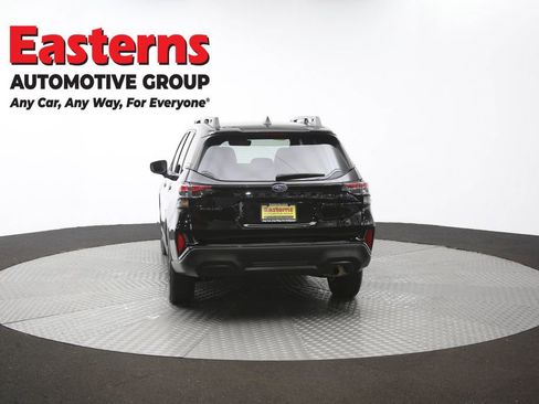Used 2025 Subaru Forester Premium AWD/4WD image 39