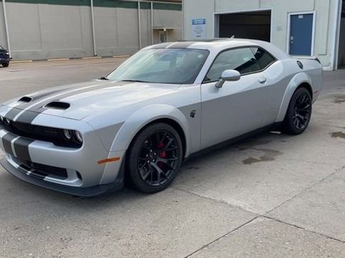 Used 2023 Dodge Challenger SRT Hellcat image 4