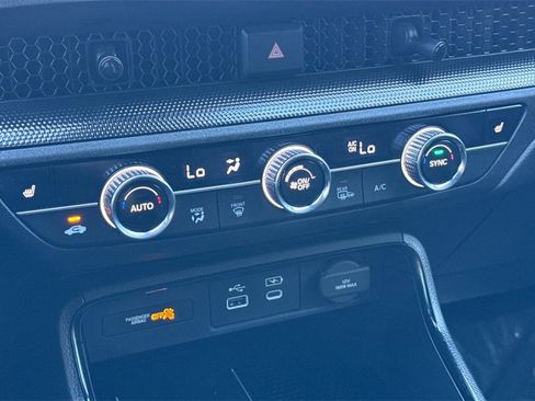 Used 2025 Honda CR-V Sport-L image 18