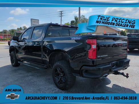 Used 2022 Chevrolet Silverado 1500 LT Trail Boss w/ LT Trail Boss Premium Package AWD/4WD image 6