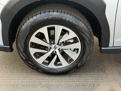 Certified 2025 Subaru Outback Premium w/ Popular Package #1A image 10