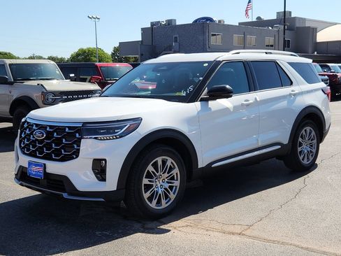New 2026 Ford Explorer Platinum RWD image 5