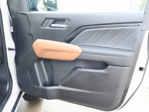 New 2026 GMC Canyon AT4 image 34