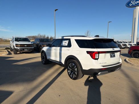 New 2026 Ford Explorer Platinum w/ LUX Leather Package image 3