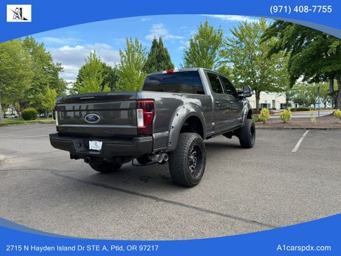 Used 2018 Ford F350 Lariat w/ Lariat Ultimate Package AWD/4WD image 8