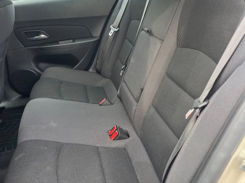 Used 2015 Chevrolet Cruze LT FWD image 10