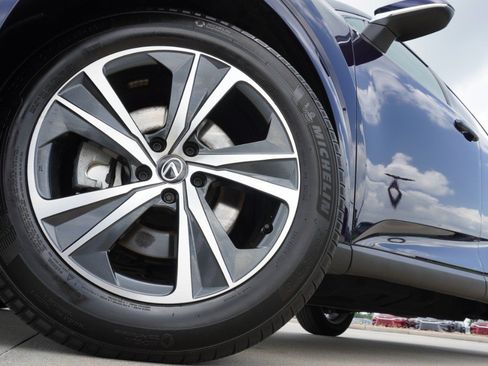 Certified 2024 Lexus RX 350 FWD w/ Technology Package image 11