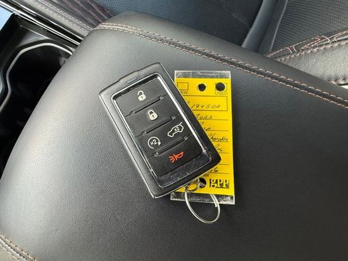 Used 2023 Jeep Grand Cherokee L Summit image 43