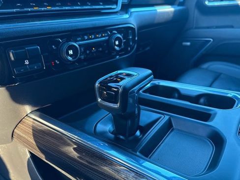 Used 2023 Chevrolet Silverado 1500 LT Trail Boss w/ LT Trail Boss Premium Package image 40