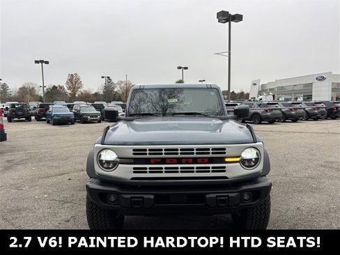 New 2025 Ford Bronco Heritage Edition image 5