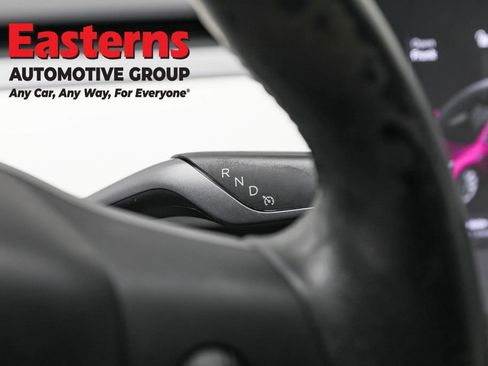 Used 2018 Tesla Model 3 Long Range image 13