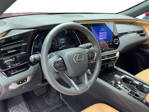 Used 2025 Lexus RX 350 Premium image 14