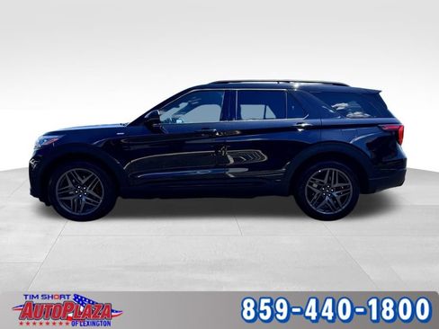 Used 2025 Ford Explorer ST-Line w/ ST-Line Street Pack AWD/4WD image 12