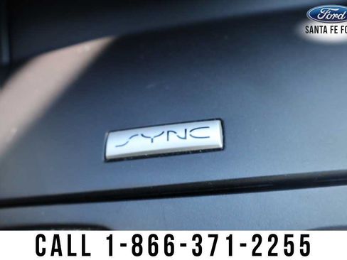 Used 2018 Ford Explorer XLT w/ Equipment Group 202A AWD/4WD image 42
