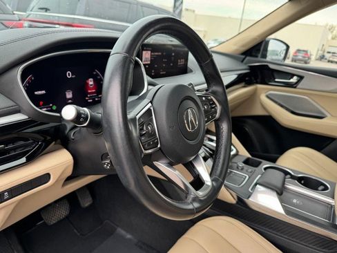 Used 2022 Acura MDX SH-AWD image 15