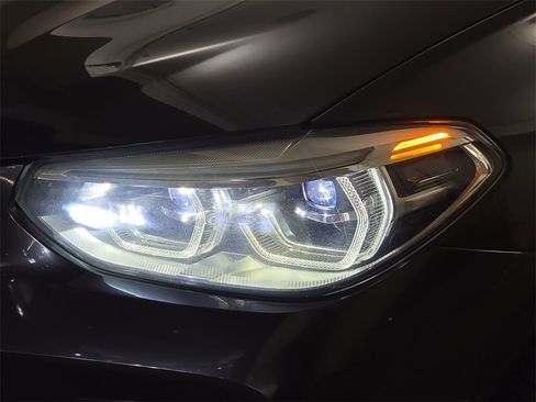 Used 2018 BMW X3 M40i w/ Premium Package image 34